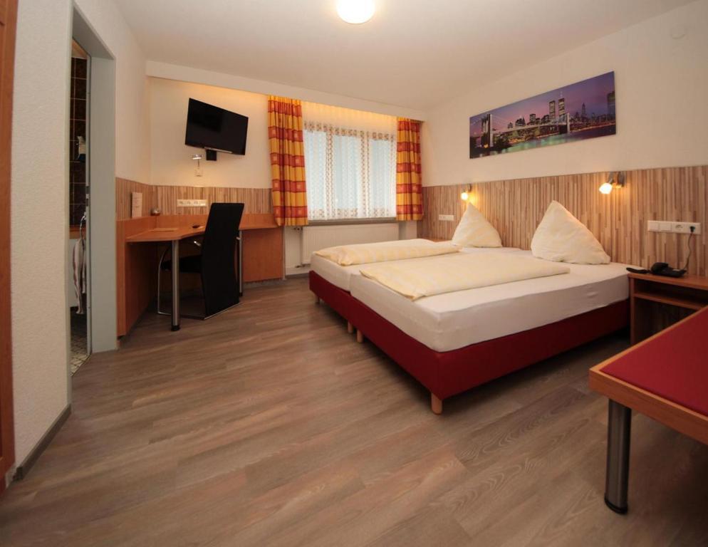 Hotel Krone Stühlingen - Das Tor zum Südschwarzwald Exterior foto